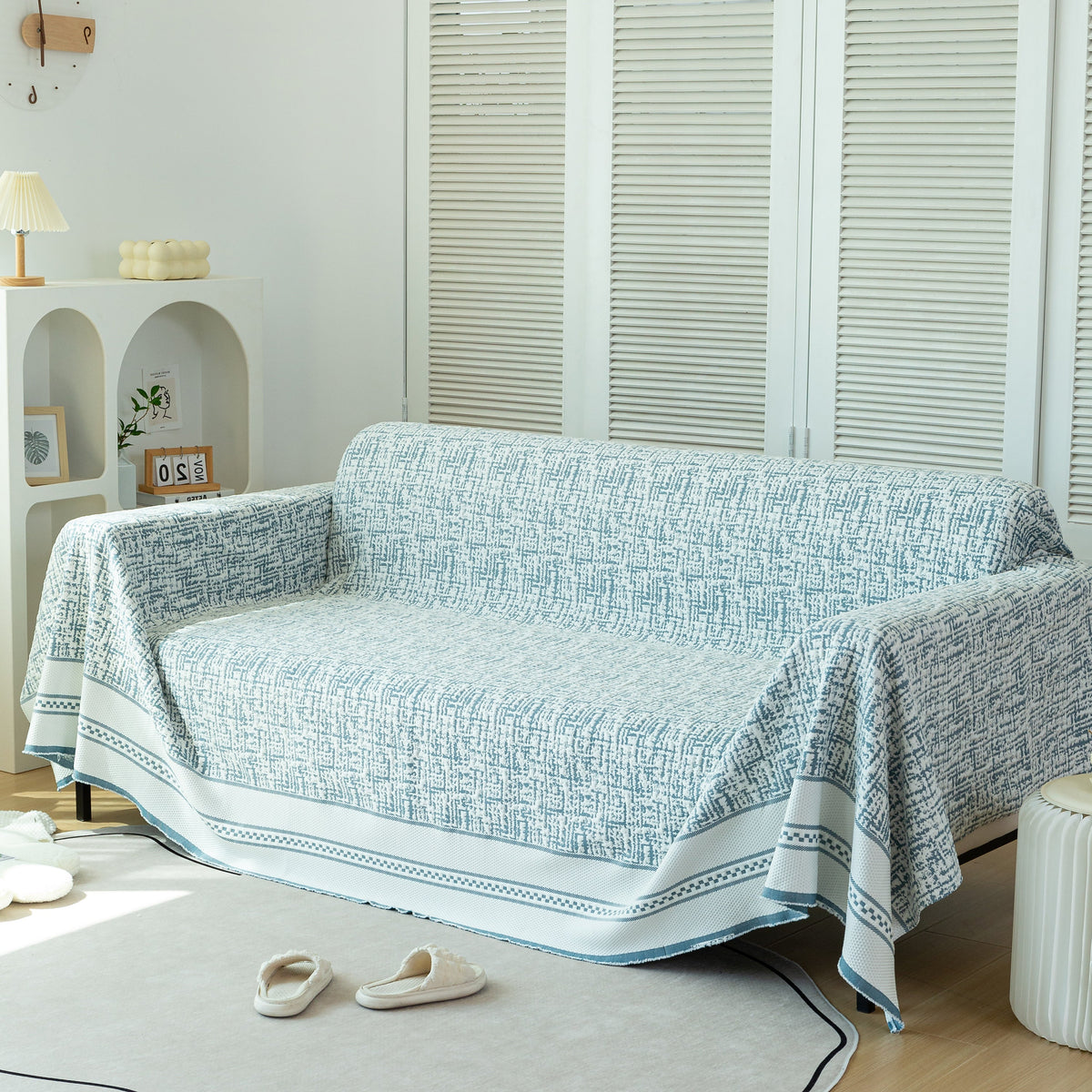 Cooling Throws for Sofas and Chairs, Scratch Resistant Couch Protector Blanket