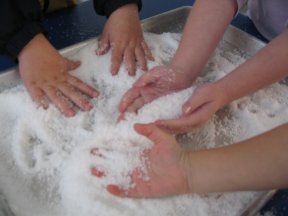 Science Gone Fun Polymer Instant Snow The Perfect Artificial Snow, Makes 8 Gallons Of Snow