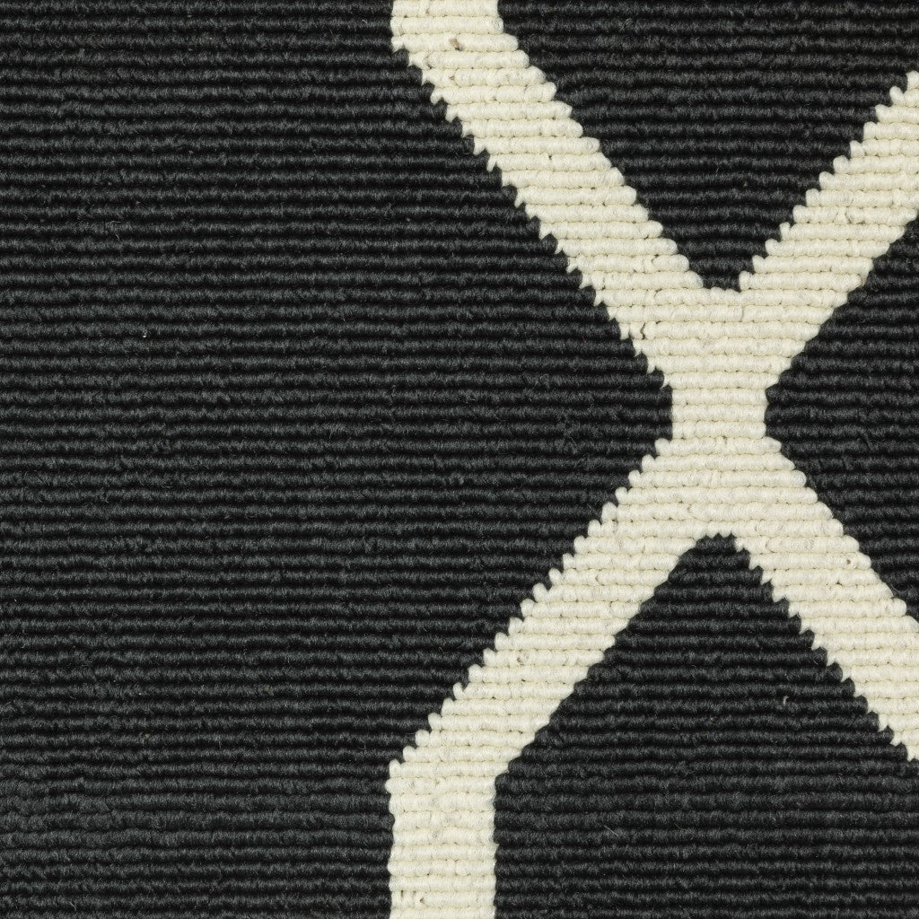 HomeRoots Polypropylene 2’x8’ Black and Ivory Trellis Indoor Outdoor Runner Rug
