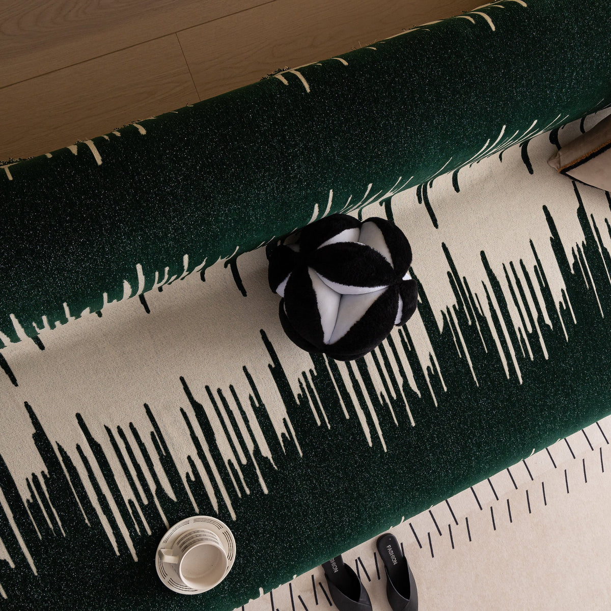 Luxury Throws for Sofas, Versatile Slipcovers & Sofa Covers for Couches and Chairs