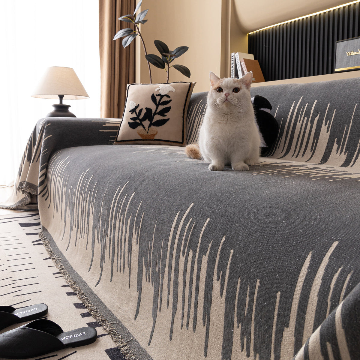 Luxury Throws for Sofas, Versatile Slipcovers & Sofa Covers for Couches and Chairs