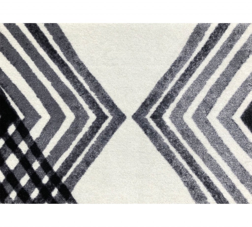 2 x 3 Black and Gray Abstract Arrow Washable Floor Mat