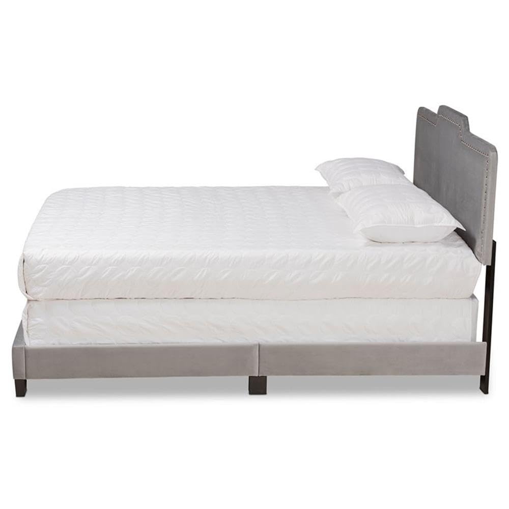 Baxton Studio Benjen Modern and Contemporary Glam Grey Velvet Fabric Upholstered Queen Size Panel Bed