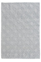 HomeRoots Grey PET Yarn 5’ x 7’ Gray Diamond Lattice Modern Area Rug
