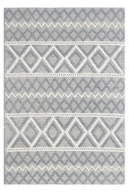HomeRoots Grey/Ivory PET Yarn 5’ x 7’ Gray Ivory Diamonds Boho Chic Area Rug