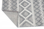 HomeRoots Grey/Ivory PET Yarn 5’ x 7’ Gray Ivory Diamonds Boho Chic Area Rug