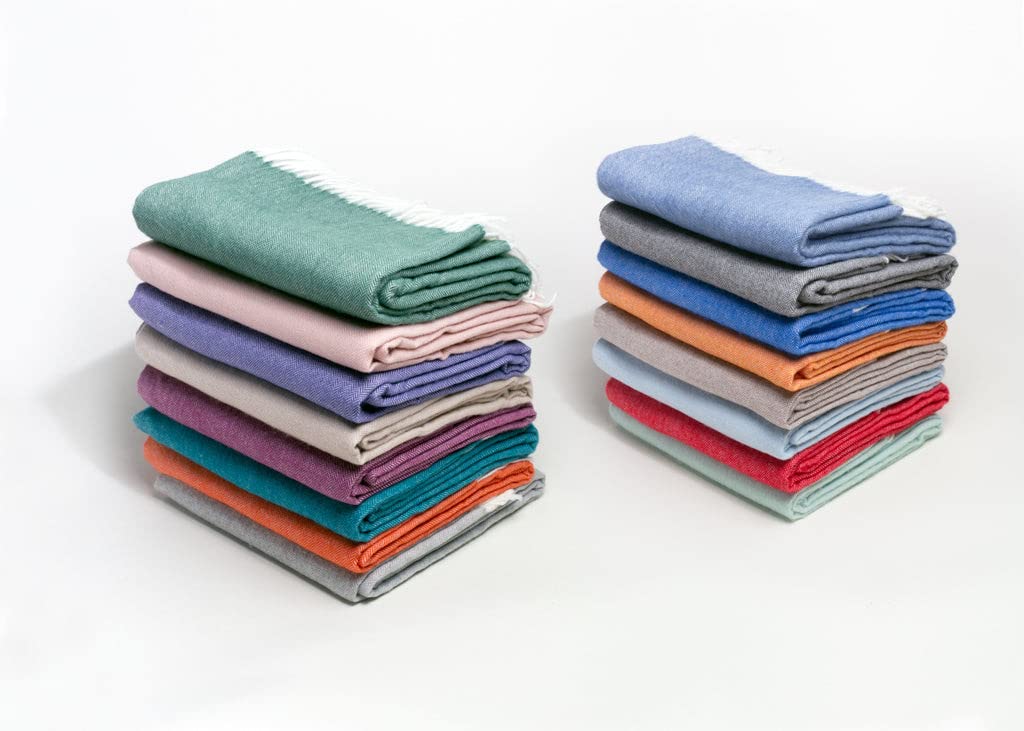 HomeRoots Bottle Green Pastel Green Soft Acrylic Herringbone Throw Blanket