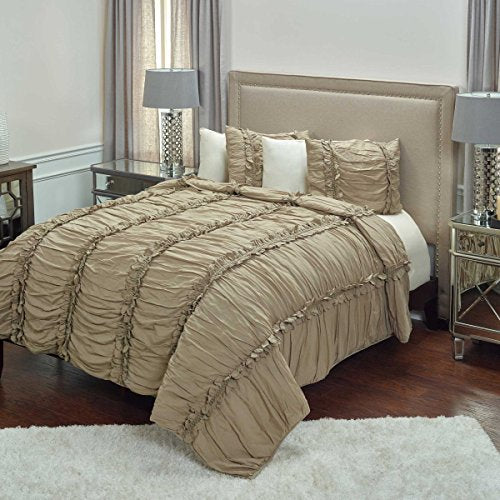 Rizzy Home | BQ4251 | 106"x92" Brown/Neutral/Yellow Solid with Texture Quilt