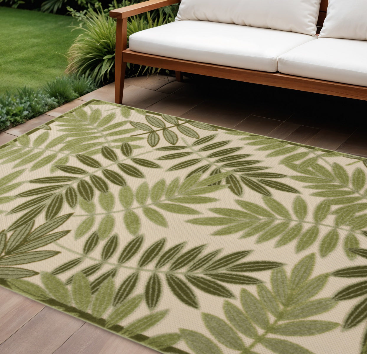 12 X 15 Ivory And Green Floral Indoor Outdoor Area Rug