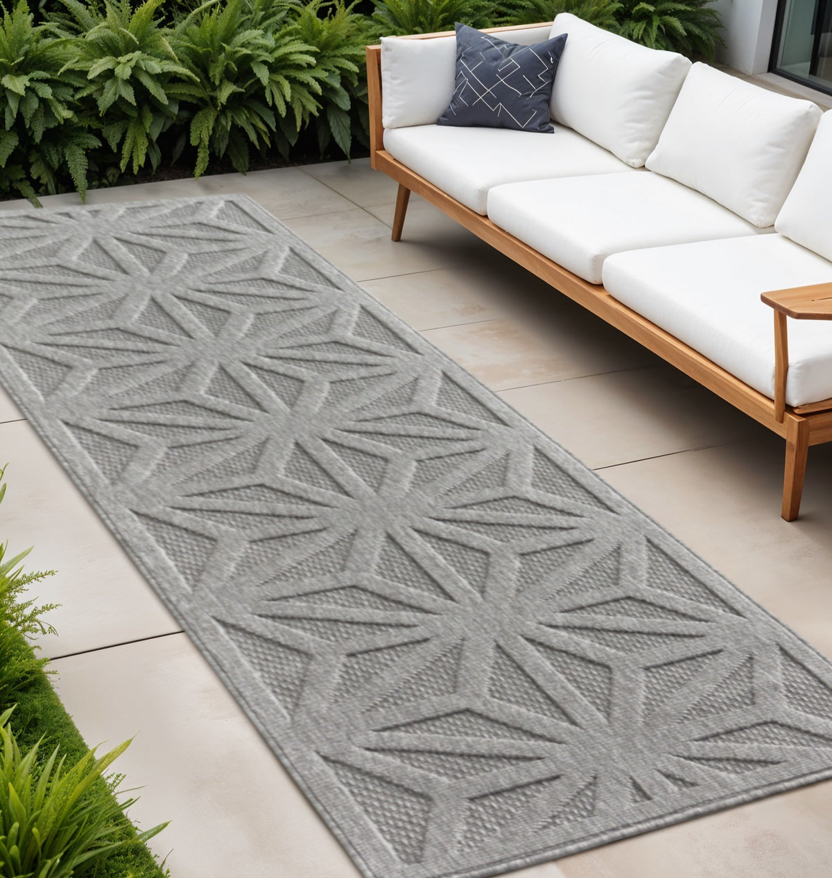 10 Light Gray And Gray Geometric Indoor Outdoor Runner Rug