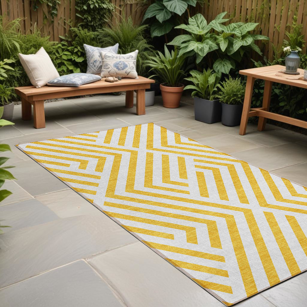 8' Runner Gold And White Geometric Washable Non Skid Indoor Outdoor Runner Rug