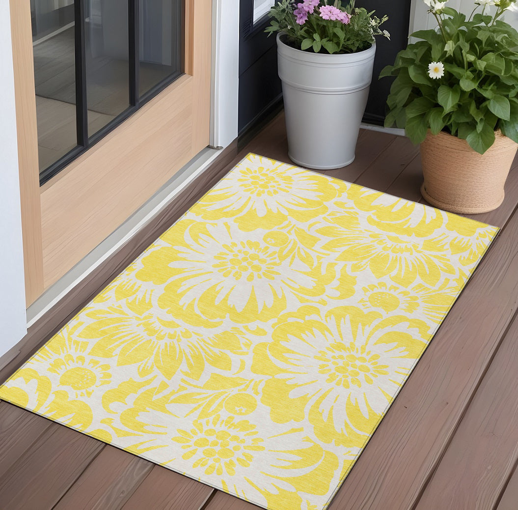 2' X 3' Yellow And Ivory Floral Washable Non Skid Indoor Outdoor Area Rug