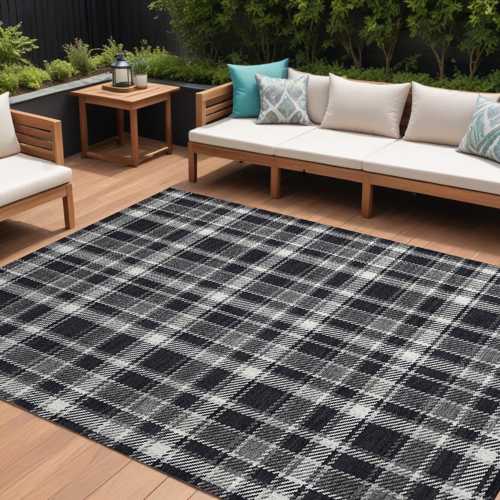 9' X 12' Black Gray And White Plaid Washable Non Skid Indoor Outdoor Area Rug