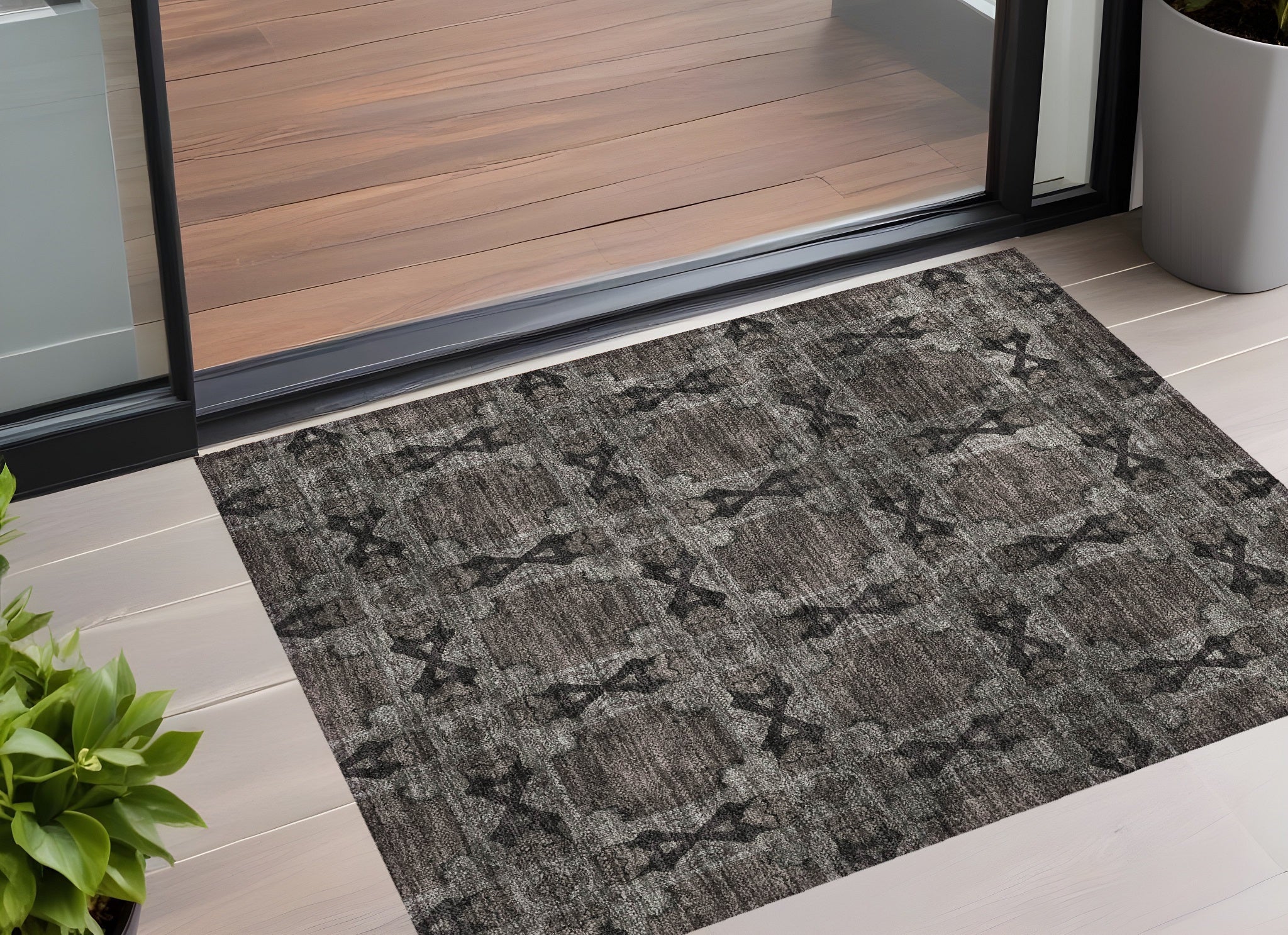 3' X 5' Gray And Black Floral Medallion Washable Non Skid Indoor Outdoor Area Rug