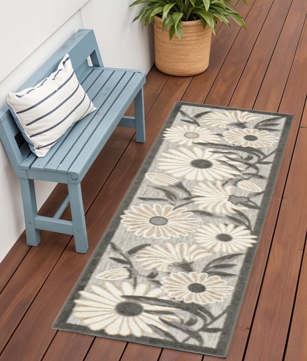 6 Beige And Gray Floral Indoor Outdoor Runner Rug