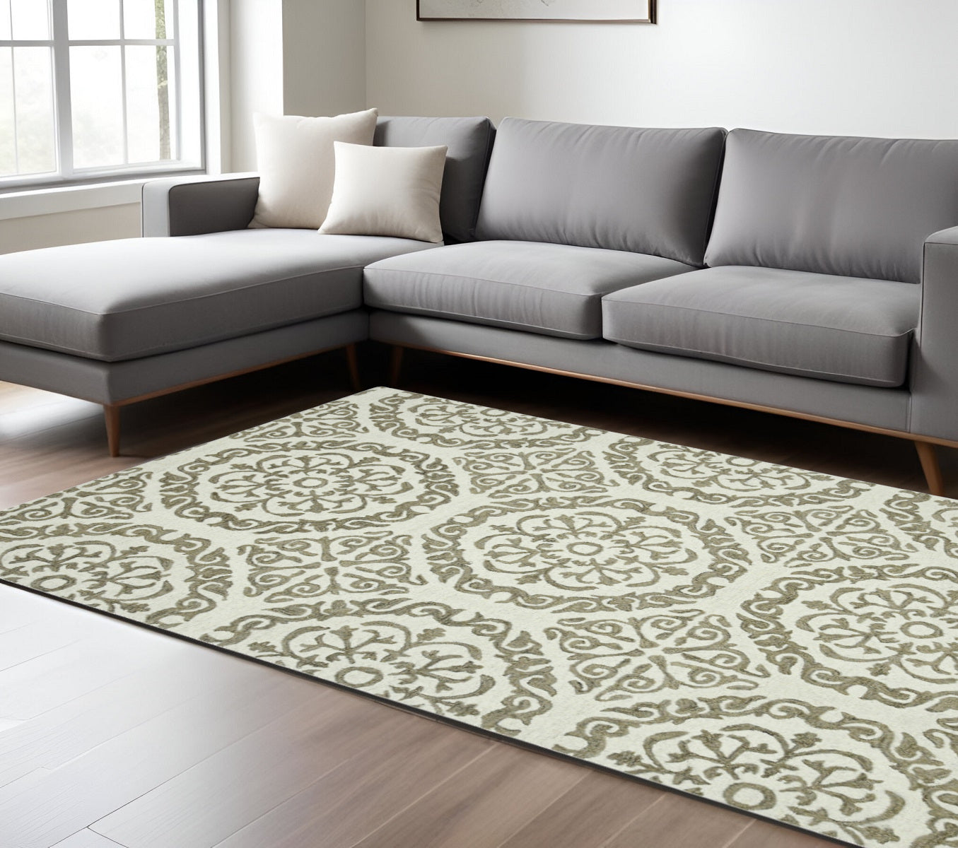 8 X 10 Ivory And Light Brown Wool Medallion Hand Hooked Area Rug