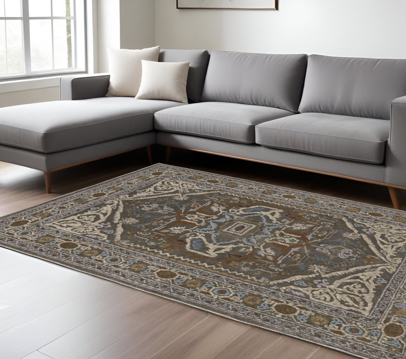 7' X 10' Blue And Green Medallion Area Rug