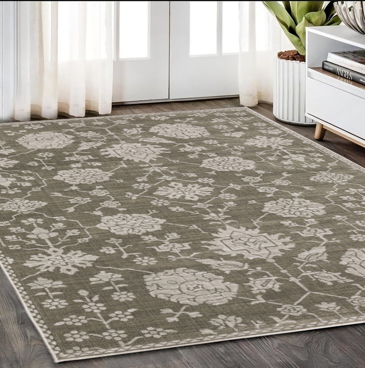 5' X 8' Gray And Light Gray Oriental Area Rug