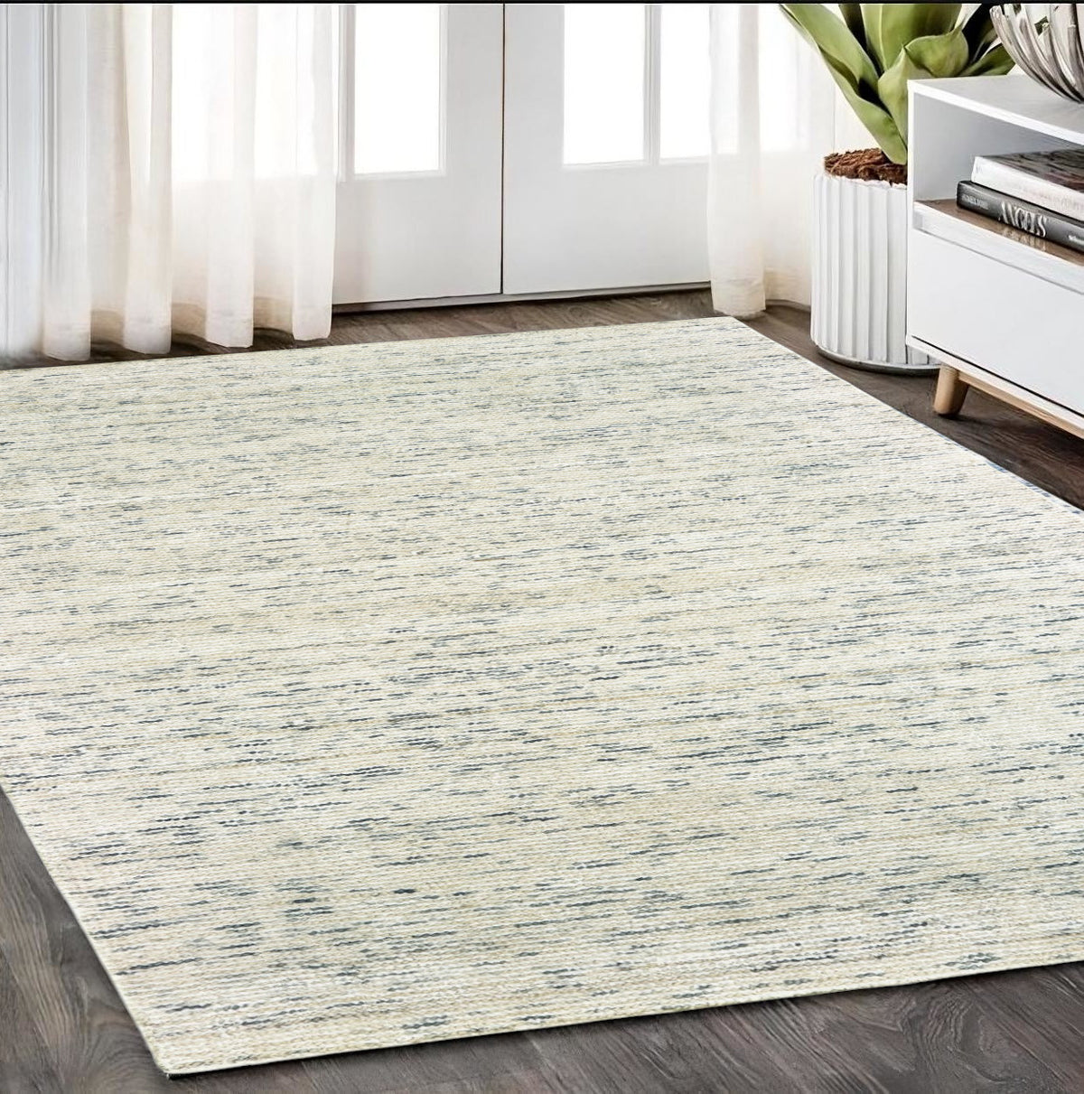 5' X 8' Ivory And Stone Hand Tufted Area Rug