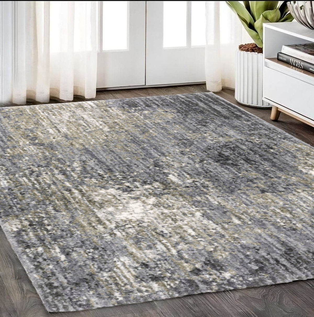 5' X 8' Gray And Ivory Abstract Shag Area Rug