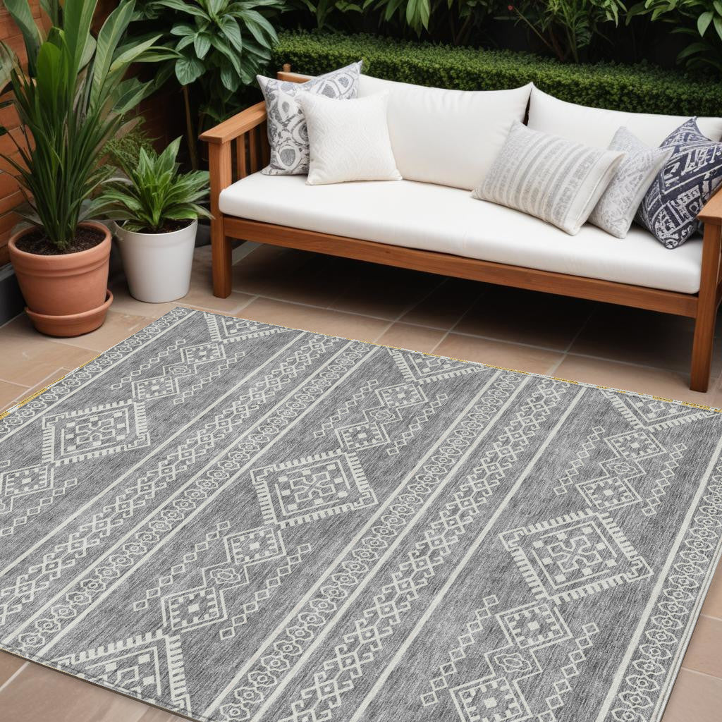 10' X 14' Gray And Ivory Southwestern Washable Indoor Outdoor Area Rug