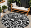 8' Black And Ivory Round Southwestern Washable Indoor Outdoor Area Rug