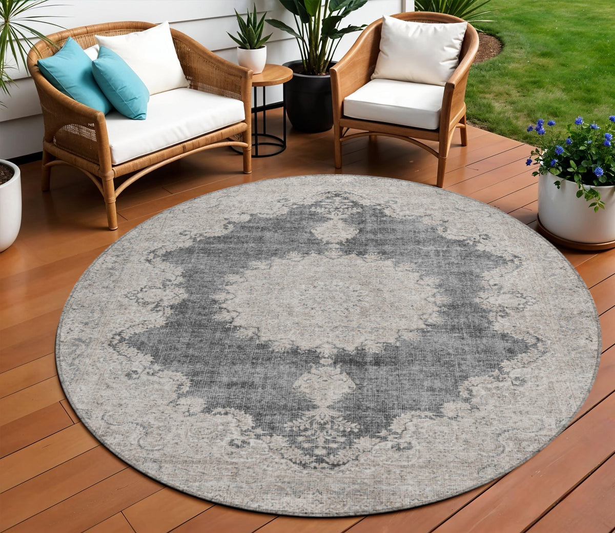 8' Black And Ivory Round Oriental Washable Indoor Outdoor Area Rug