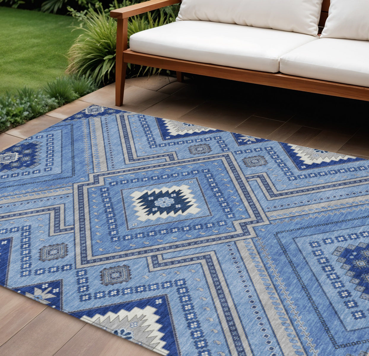 8' X 10' Blue Gray And Ivory Tribal Washable Indoor Outdoor Area Rug