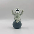 BUBUHSHM Figurine Statue Astronaut Sculpture Spaceman D  cor,Sculptures Home D  cor,White Shelf Decoration,Tabletop Decoration,C