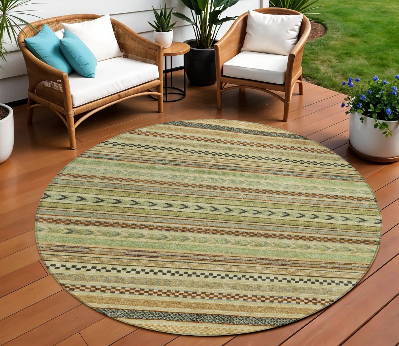 8 Beige And Taupe Round Striped Washable Indoor Outdoor Area Rug