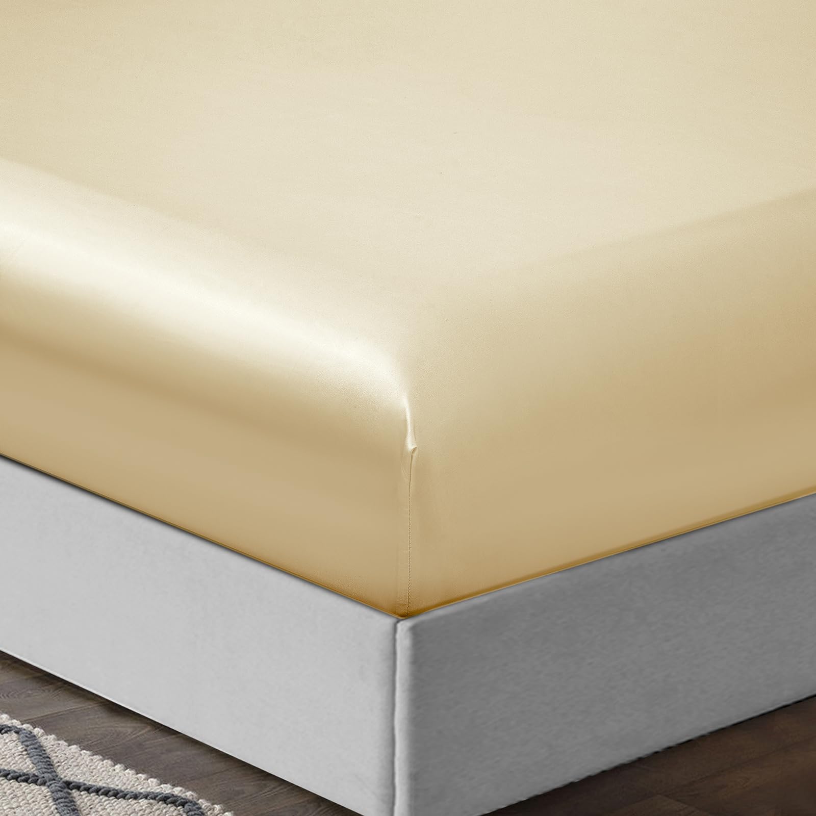 Treely 4 Piece Satin Sheets Twin Size Silky Smooth Beige Satin Sheet Set With Deep Pocket, Satin Fitted Sheet, Flat Sheet, 2 Sat
