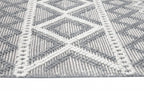 HomeRoots Grey/Ivory PET Yarn 5’ x 7’ Gray Ivory Diamonds Boho Chic Area Rug
