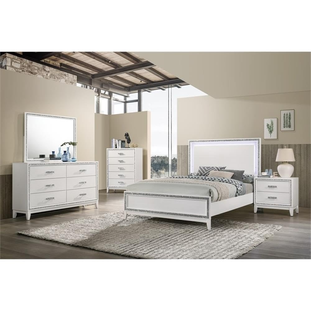 Acme Haiden Rectangular Wood 6-Drawer Bedroom Dresser in White
