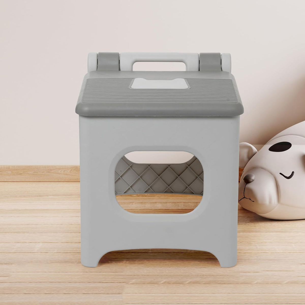 Toriox Folding Step Stool For Kids Adults Stool Nonslip Folding Stools With Portable Handle, Compact Plastic Foldable Step Stoo