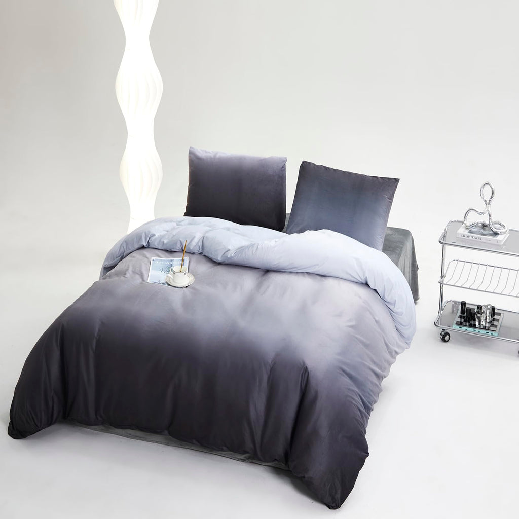 Clothknow Grey Velvet King Size Comforter Set 3Pcs Grey White Bedding Comforter Sets Fluffy Comforter King Soft Gray King Size Comforter Sets
