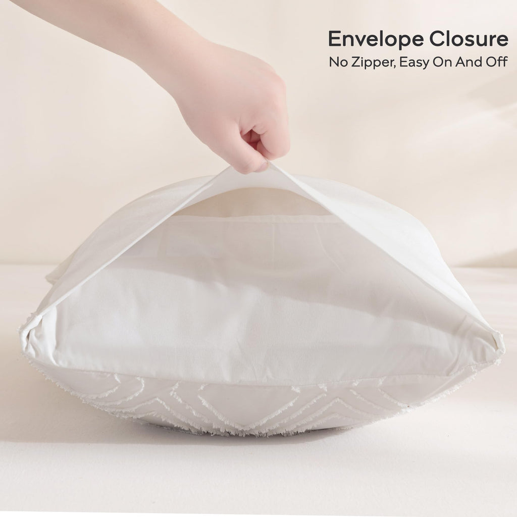 Jellymoni 2 Pack Bright White Pillowcases King Size, Soft Microfiber Geometric Tufted Pillow Covers With Envelope Closure (Pillo
