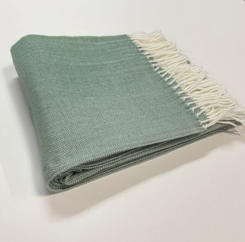 HomeRoots Bottle Green Pastel Green Soft Acrylic Herringbone Throw Blanket