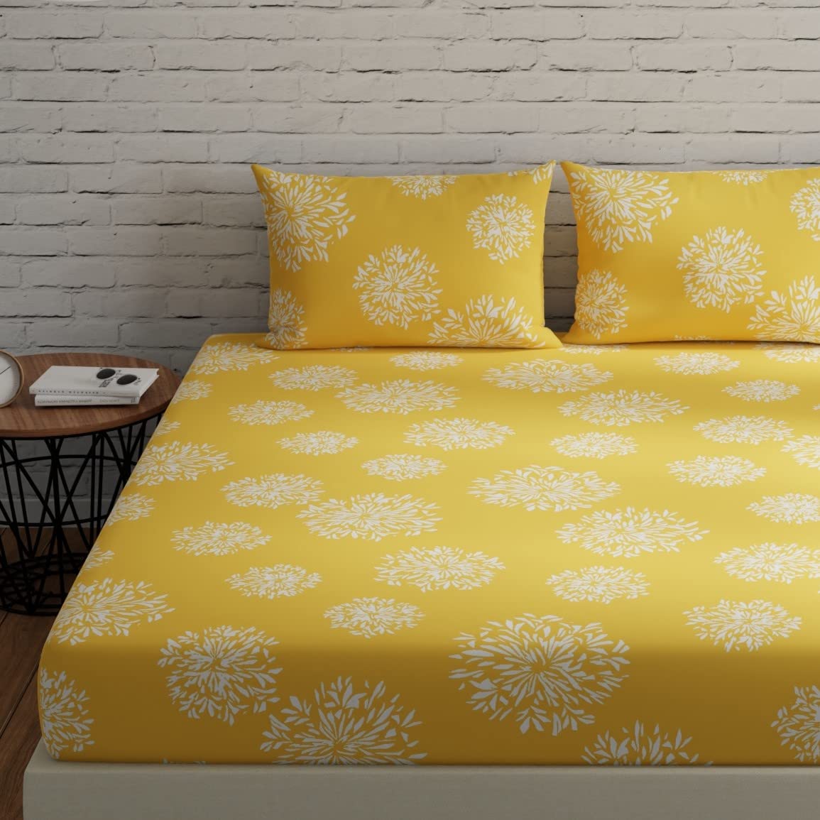 Huesland By Ahmedabad Cotton 144 Tc Cotton Bedsheet For Double Bed King Size With 2 Pillow Covers | Yellow | 9Ft X 9Ft