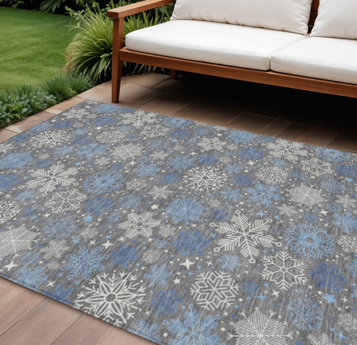 8 X 10 Gray Blue And Ivory Snowflake Washable Indoor Outdoor Area Rug