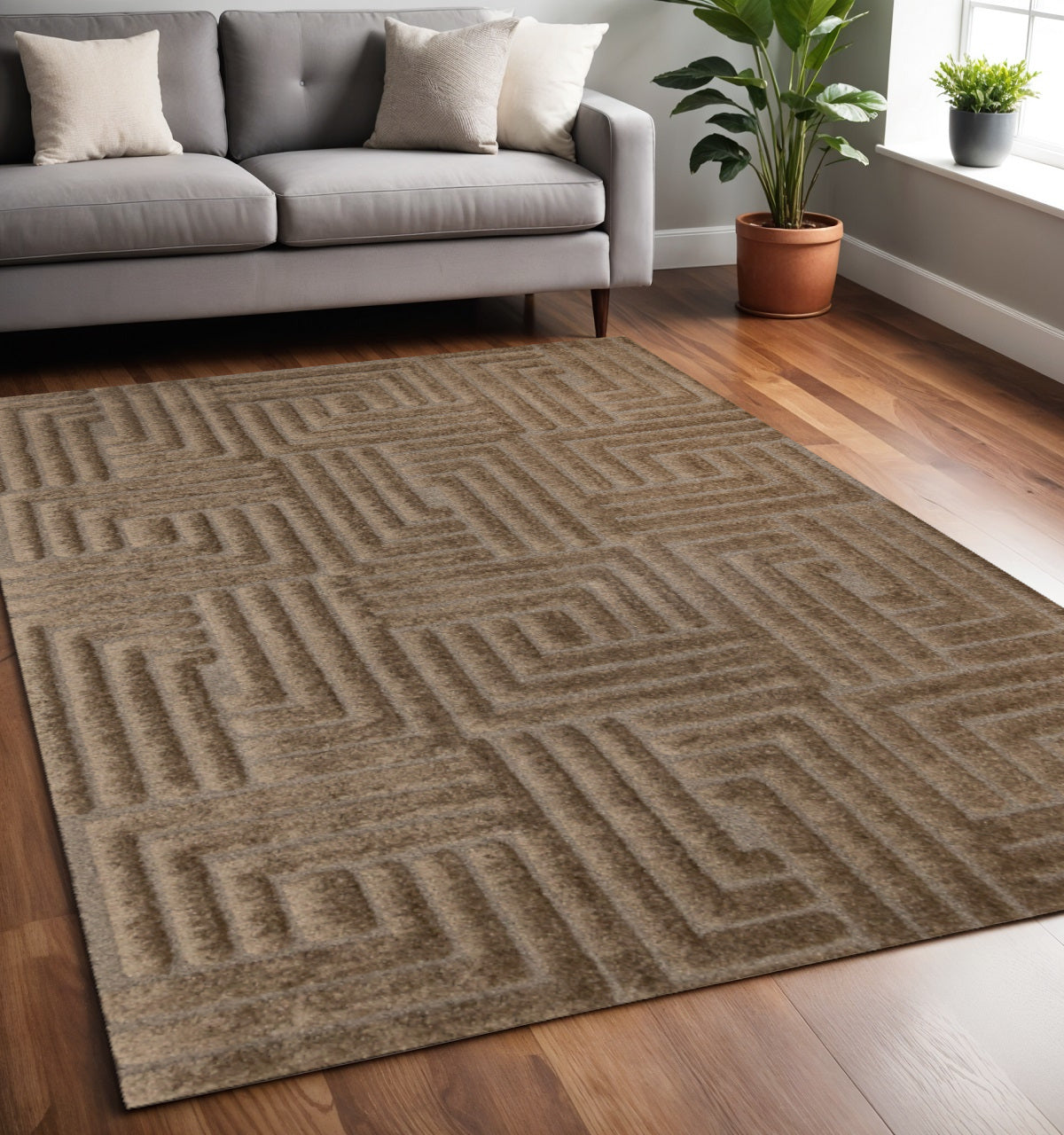 5 X 8 Dark Brown And Brown Geometric Area Rug