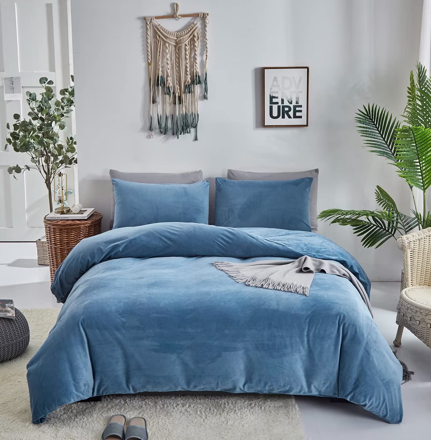 Houseri Blue Velvet Comforter Set King Fluffy Light Blue Bedding Sherpa Comforter King Size Lake Blue Flannel Comforter Women Fu