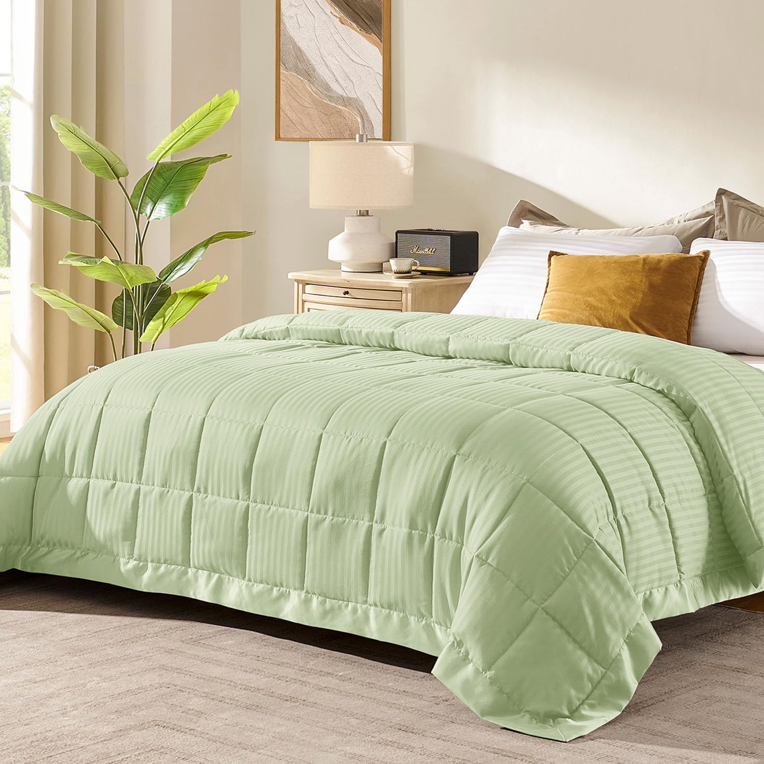 Downluxe King Size Blanket With Satin Trim, Lightweight Down Alternative King Blanket For All Season, Machine Washable (Sage Green, 90X108 Inch)