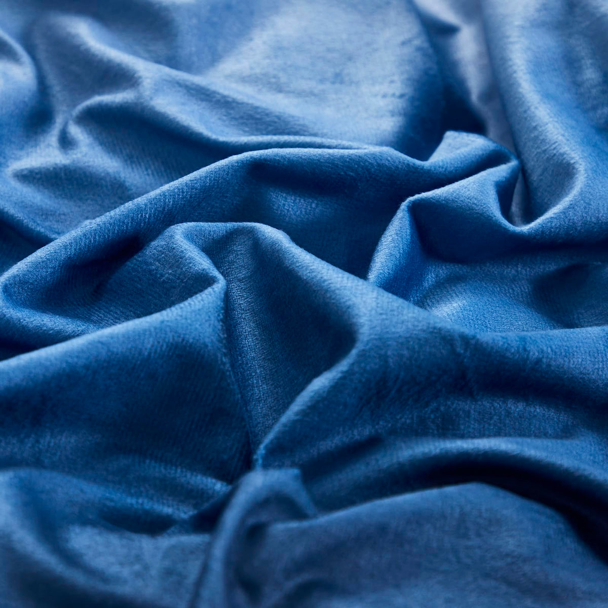 Clothknow Blue White Velvet Comforter Set Full 3Pcs Gradient Blue White Bedding Comforter Sets Blue Comforter Full Size Soft Dar