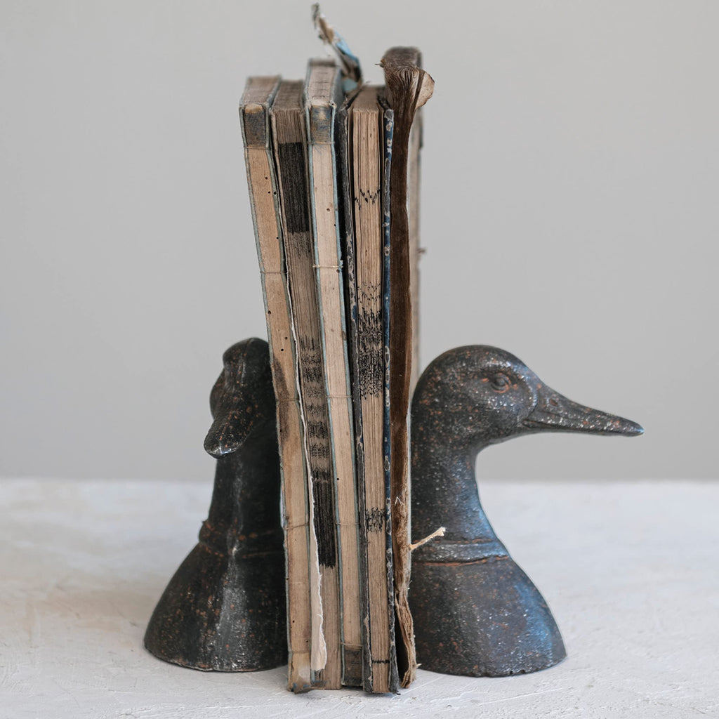 Creative Co-Op Decorative Distressed Cast Metal Duck Head Bookends, Black, Set of 2, Model DF7795