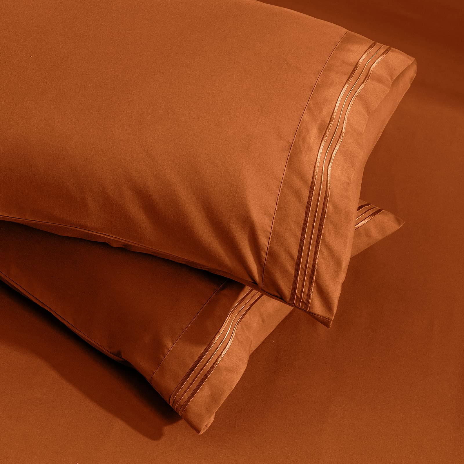 Aormenzy Microfiber Pillow Cases - Standard Size Set Of 2-1800 Thread Count Ultra Soft Rust Pillowcases - Wrinkle Resistant Pill