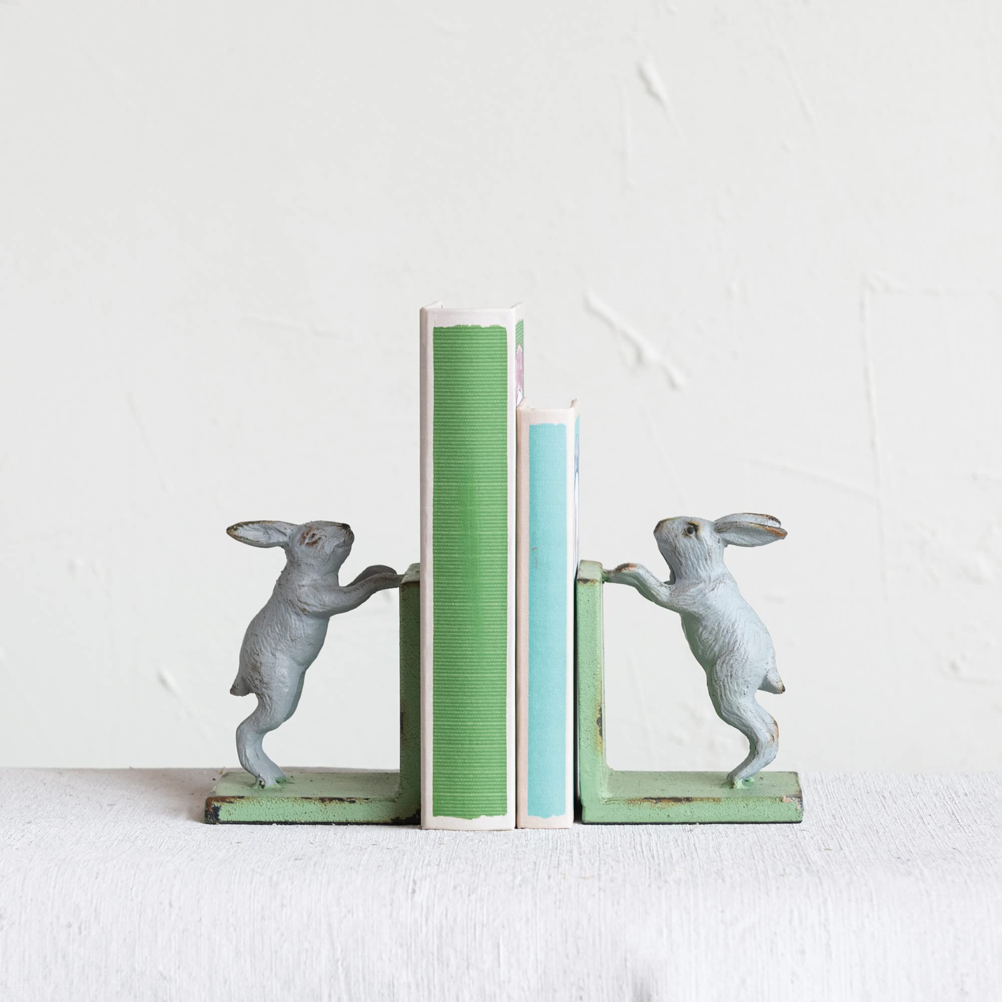 Creative Co-Op 2-Tone Cast Metal Rabbit Bookends, Set of 2, Green and Grey, Model DF7311