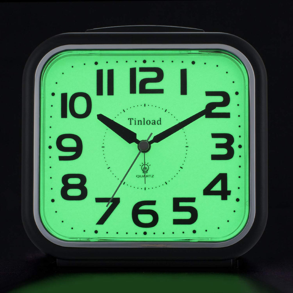 5.5'' Night Light Analog Alarm Clock Silent Non Ticking, Gentle Wake, Beep Sounds, Increasing Volume, Battery Operated Snooze an