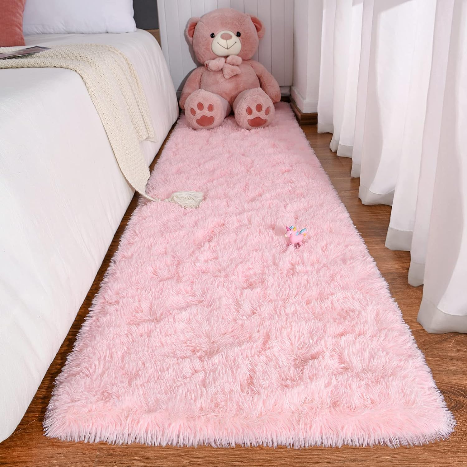 Keeko Fluffy Rugs for Bedroom Living Room, 2x6 Pink Bedside Runner Rug Indoor Non Slip Plush Fuzzy Rug Ultra Soft Cute Washable 