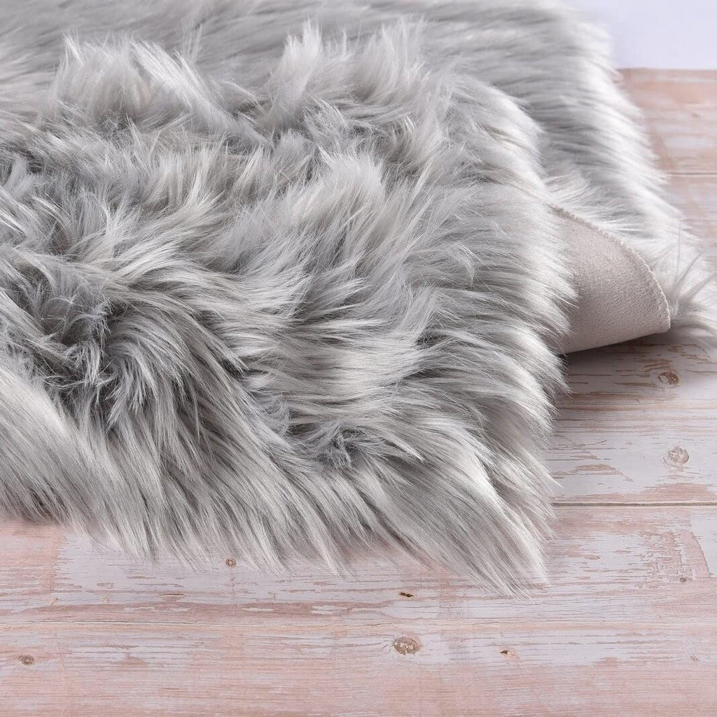 Orinova Light Gray Washable Fuzzy Fur Runner Rugs For Living Room Nursery Rugs For Bedroom Faux Sheepskin Shag Rug 2X6 Teen Room