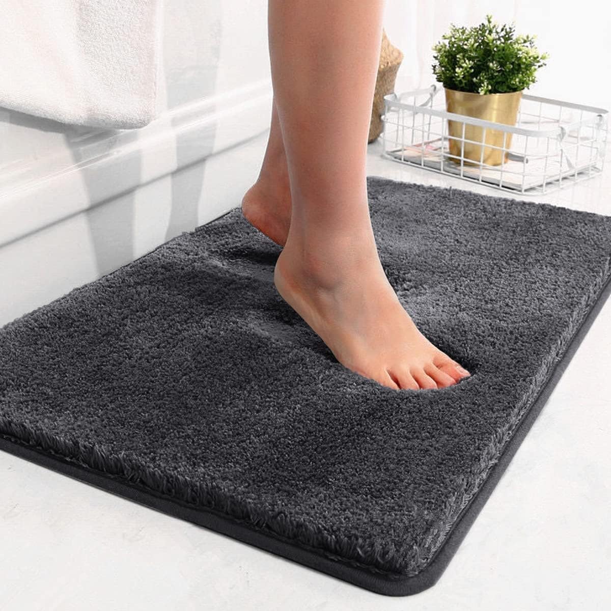 VHM Soft Microfiber Bath Mat  Loop Pile, Quick Dry, AntiSkid, Water Absorbent, NonSlip, Machine Washable Floor Rug, Shower Ma